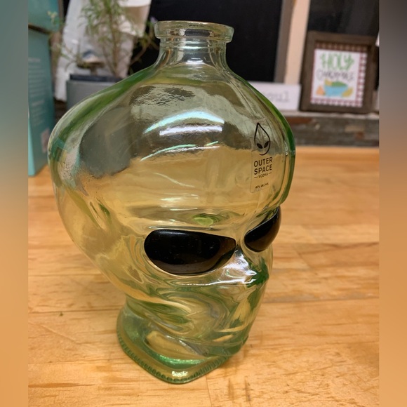 Alien Head Clear Green Glass Bottle Empty OUTER SPACE Vodka Decanter *NO LID - Picture 11 of 11